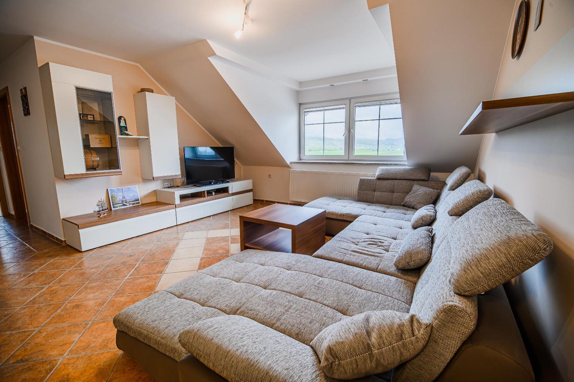 Apartment Rimljancek Leskovec pri Krskem ห้อง รูปภาพ